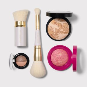 Patricia Heaton's Go-To Holiday Makeup Kit (5 PC)